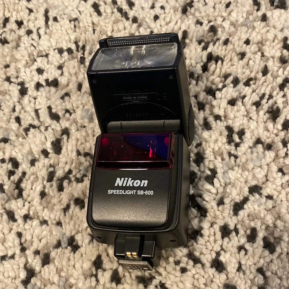 Nikon Speed light flash